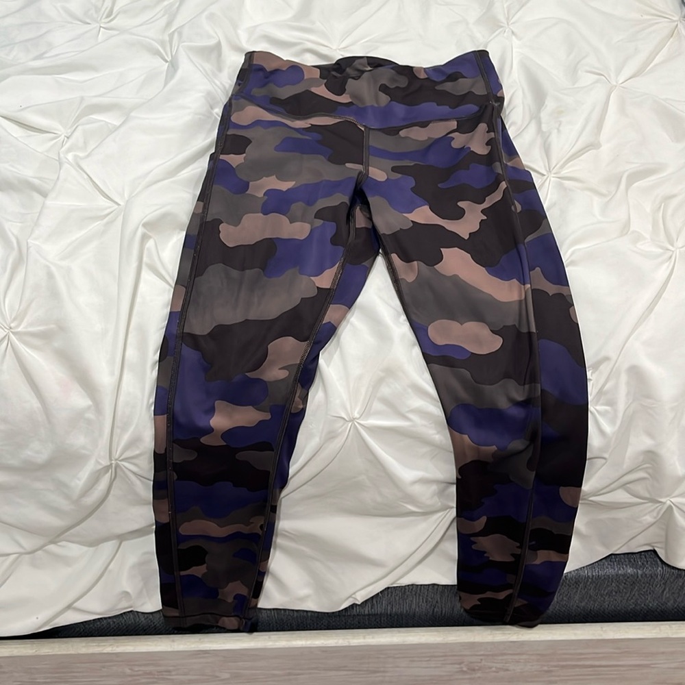 Athleta camouflage leggings